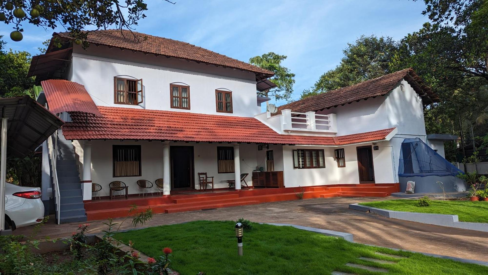 Hill Top Homes Kannur Exterior photo
