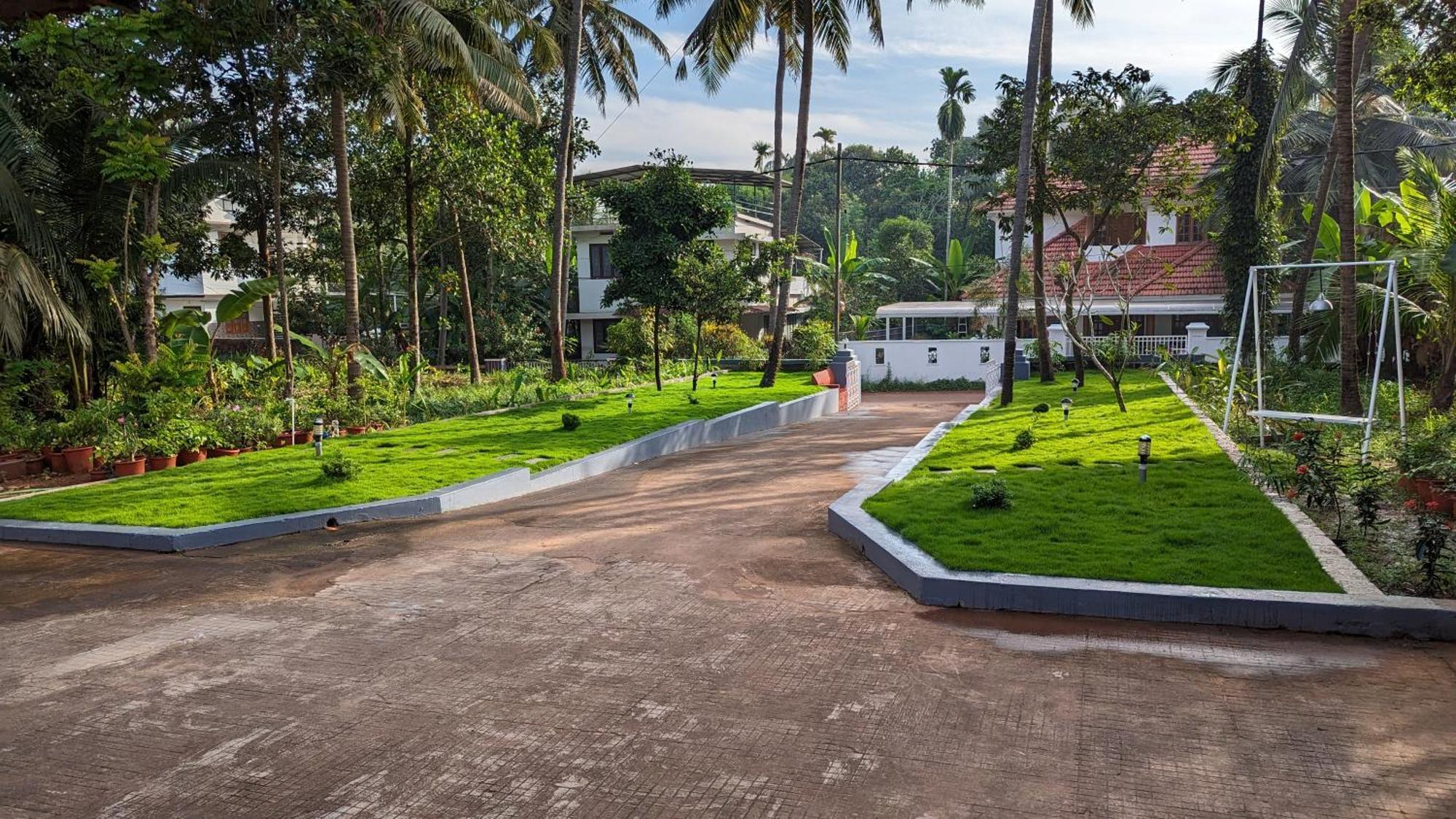 Hill Top Homes Kannur Exterior photo
